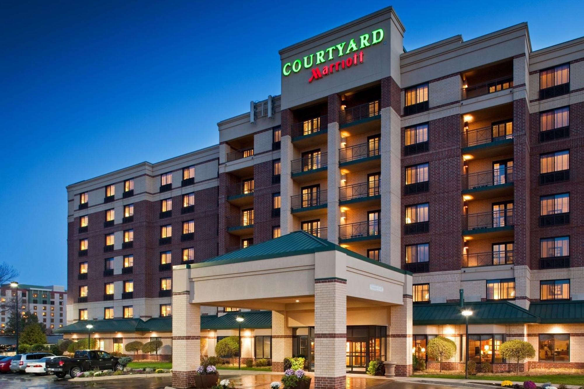 Hotel Courtyard By Marriott Mall Of America