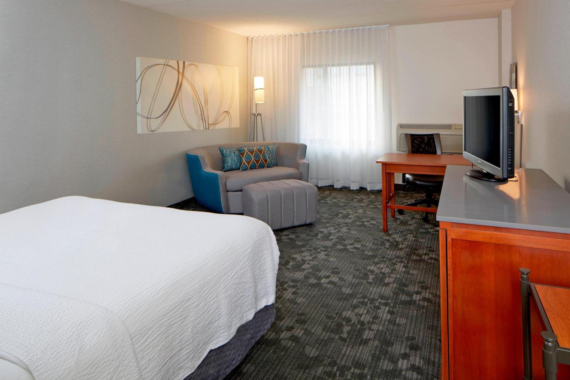 Hotel Courtyard By Marriott Mall Of America