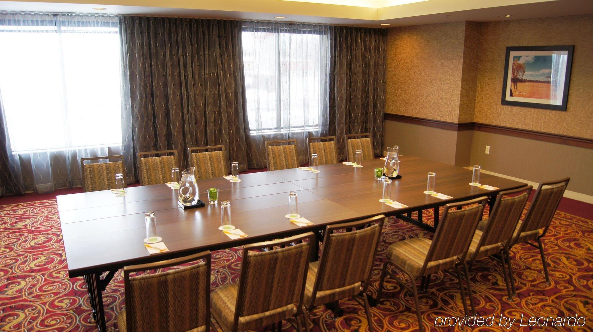 Courtyard By Marriott Mall Of America Hotel Bloomington